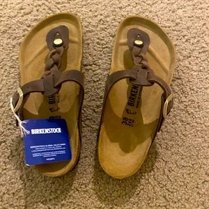 Birkenstock Sandal. Never worn. Absolutely fresh in the box.